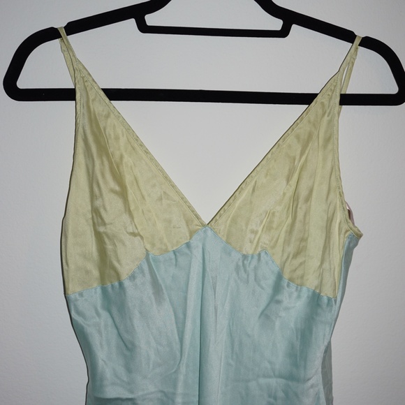 Victoria Secret Chemise Maxi Lingerie Small 100% Silk Nightgown Slip Tri-Color - Picture 2 of 7